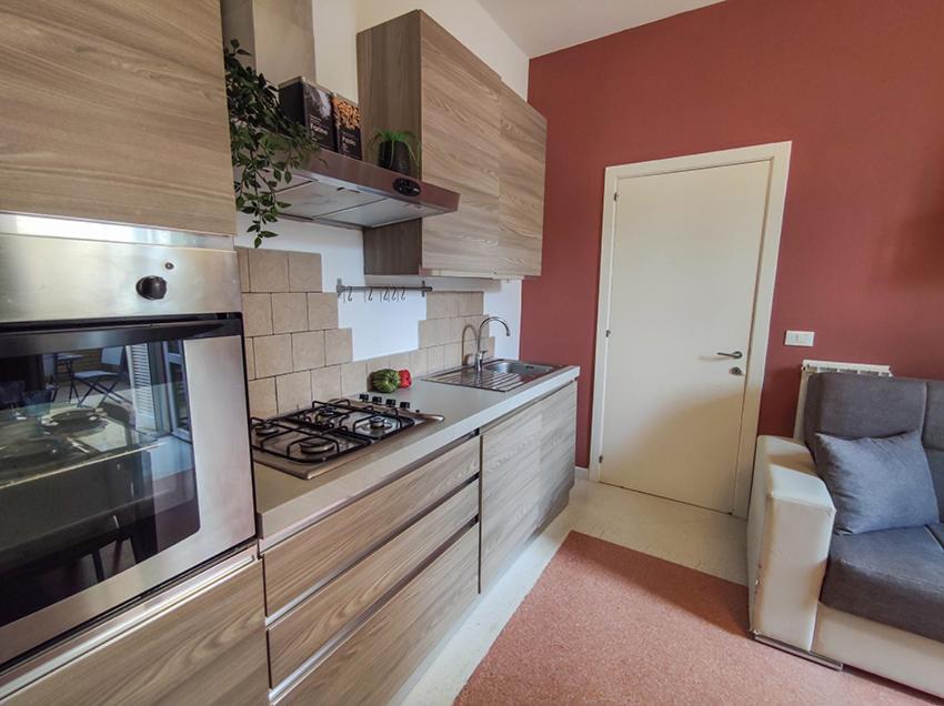 Casa Chiara In Centro Con Corte Privata سان بنيديتّو ديل ترونتو المظهر الخارجي الصورة